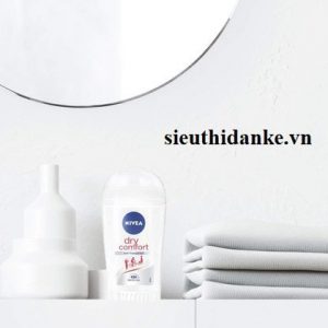 Sáp khử mùi Nivea dry comfort